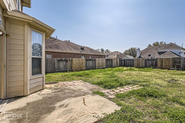 Building Photo - 3138 Red Rover Ct