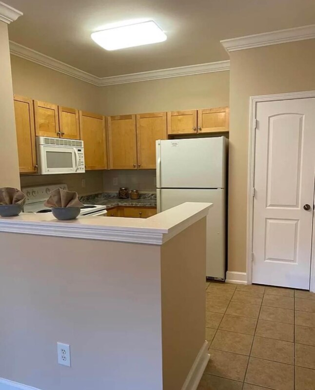 Building Photo - 6441 Borasco Dr