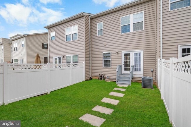 Building Photo - 4559 Tinder Box Cir