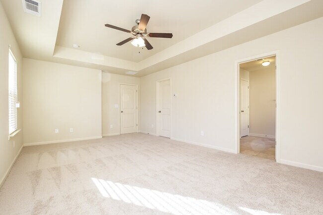 Building Photo - 231 Jefferson Ave