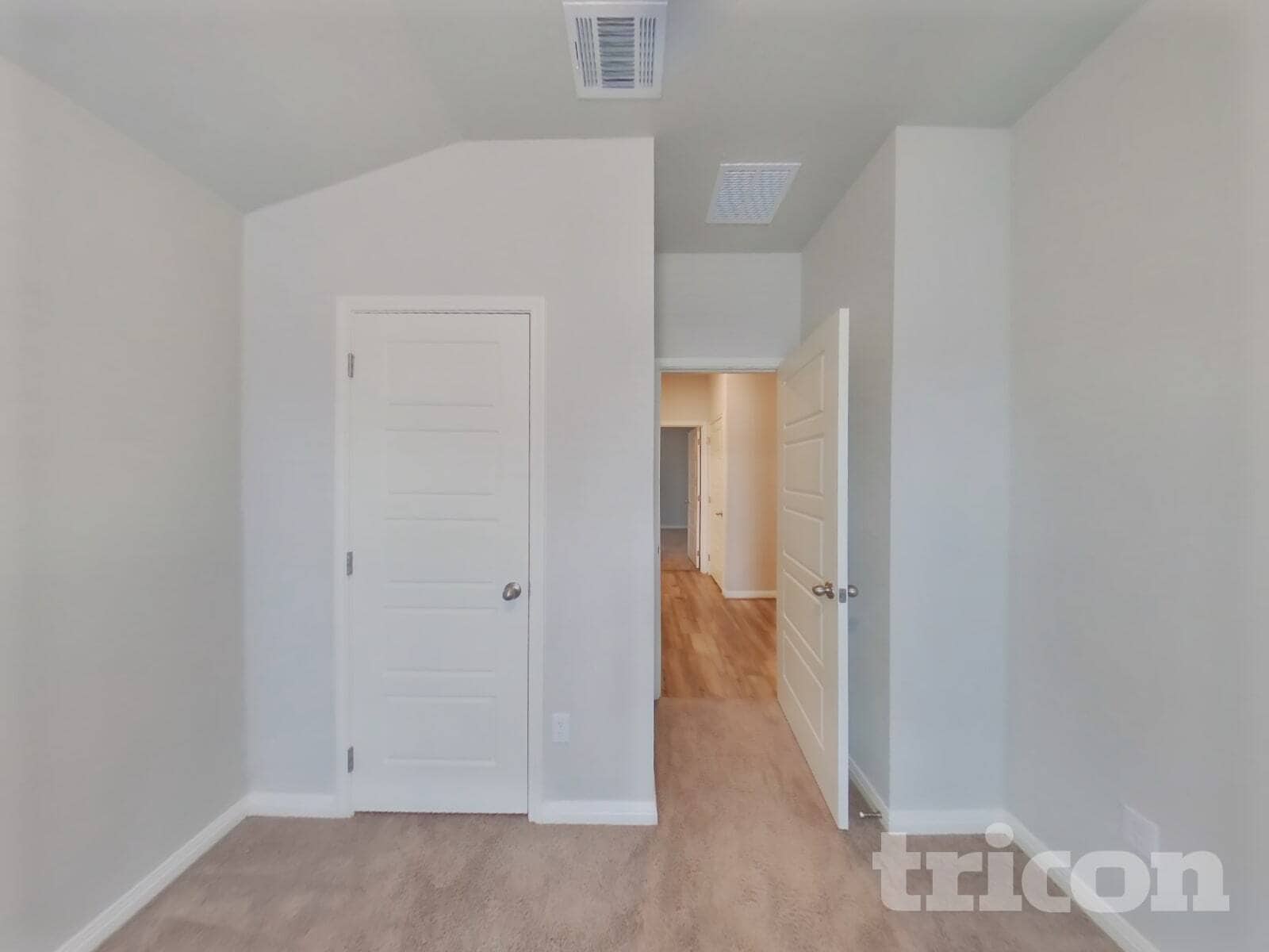 Building Photo - 13523 Emerson Wy