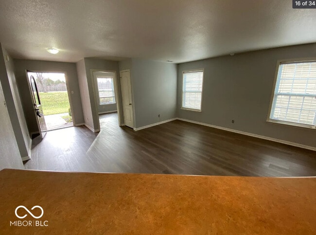 Building Photo - 12220 E 141st St