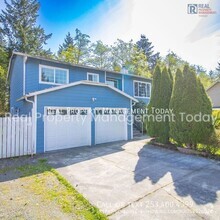Building Photo - 31720 3rd Pl S
