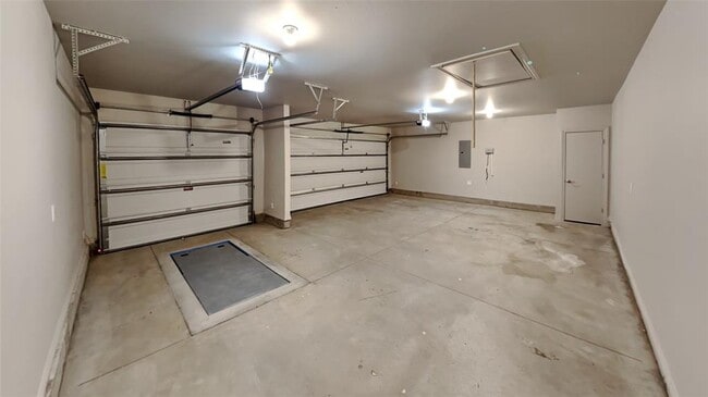 Building Photo - 9117 NW 115th Ter