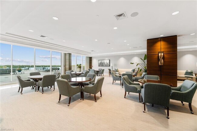 Building Photo - 60 Seagate Dr