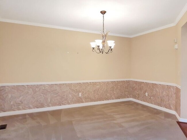 Building Photo - Single Family Home with 2 Car Garage Deck ...