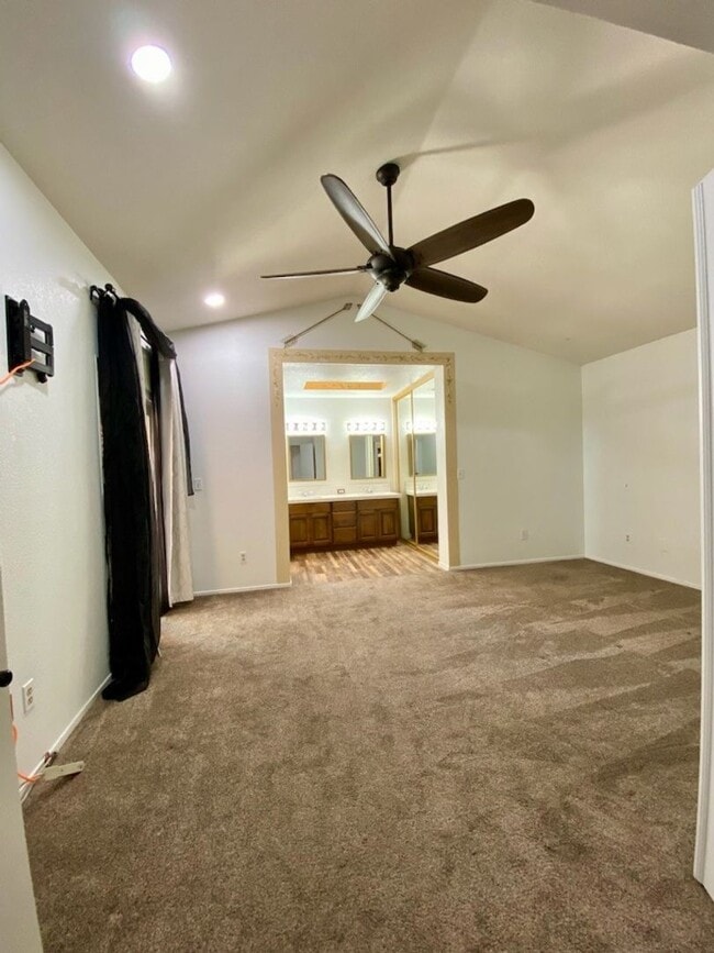 Building Photo - Turn key 3 bedroom in Orcutt