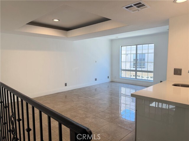 Building Photo - 5340 Las Virgenes Rd