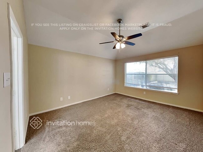 Building Photo - 308 Glade Bridge Ln