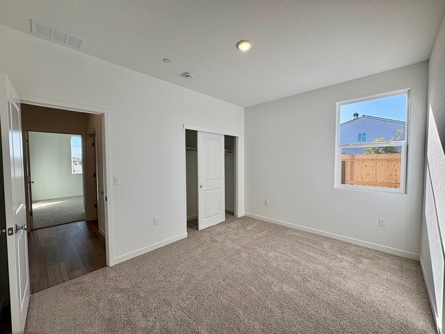 Building Photo - 703 Rosazzo Ln