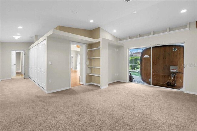 Building Photo - 5828 Sandy Pointe Dr
