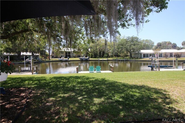 Building Photo - 11287 W Bayshore Dr