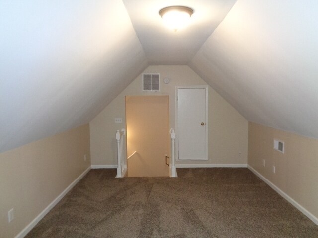 Building Photo - 1578 Laurel Ledge Dr