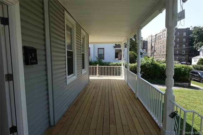 Building Photo - 47 Rich Ave