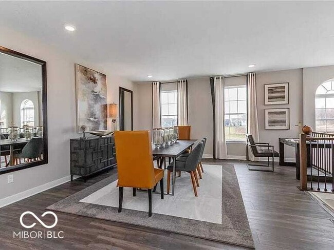 Building Photo - 7010 Sunstone Pl