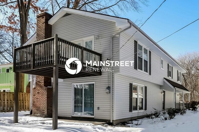 Building Photo - 3 Bedroom Pet-Friendly Home in KANSAS CITY, MO with Main Street Renewal