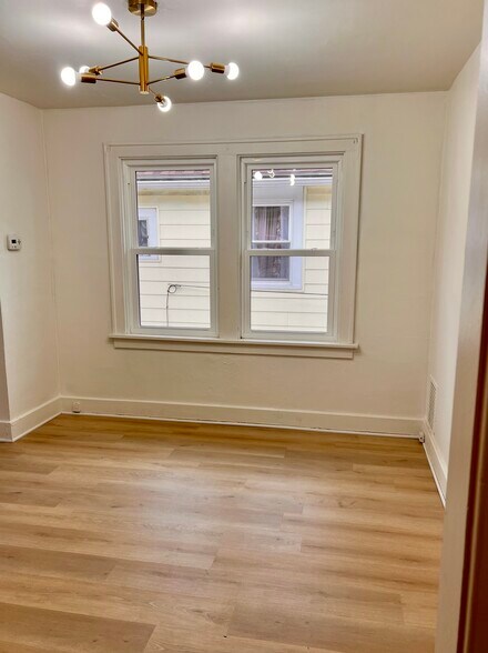 Building Photo - 250 Saint Lawrence Ave
