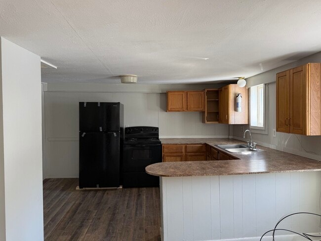 Building Photo - 41 Beech St