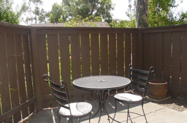 Building Photo - Scripps Ranch - Remodeled 1BR Condo - Lowe...