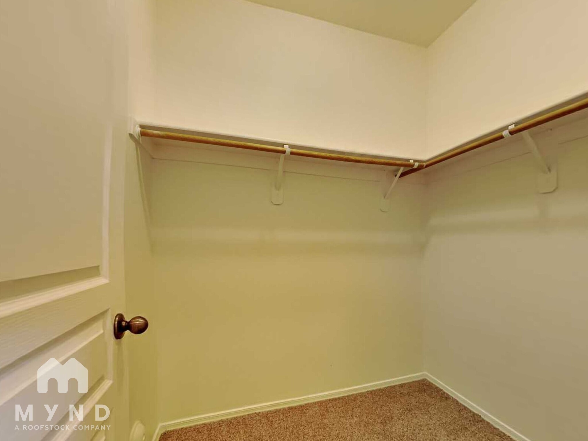 Building Photo - 6315 S 25th Dr