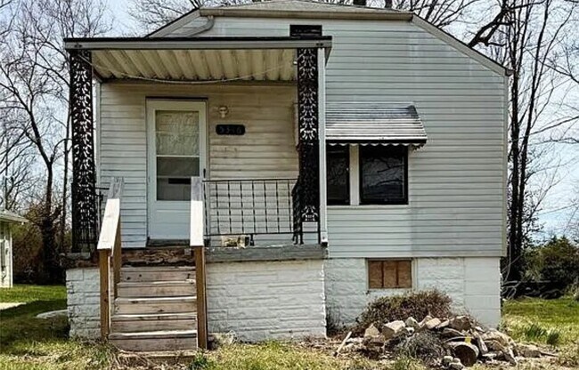 Building Photo - 5346 Janet Ave