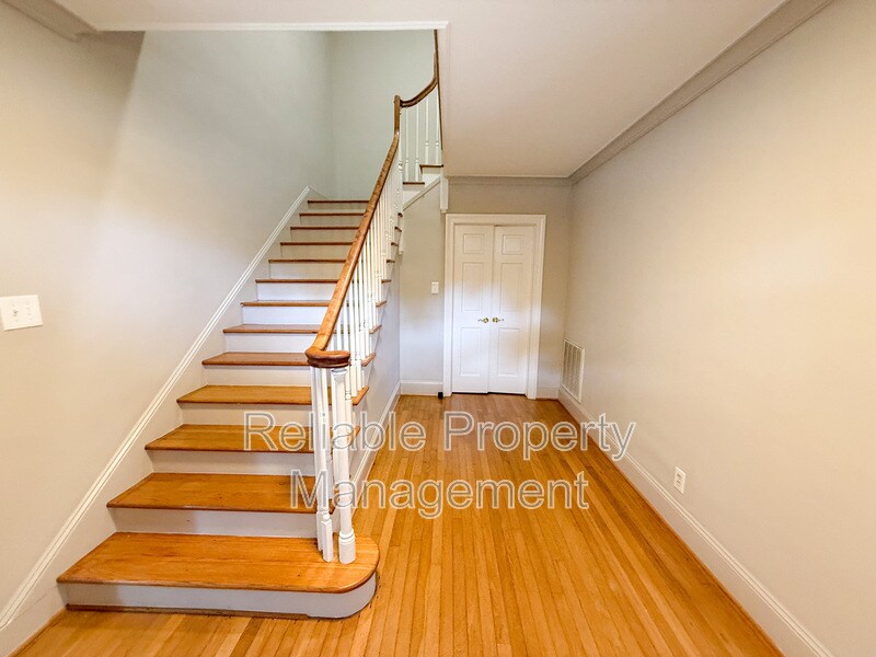 Building Photo - 106 Donald Ross Dr