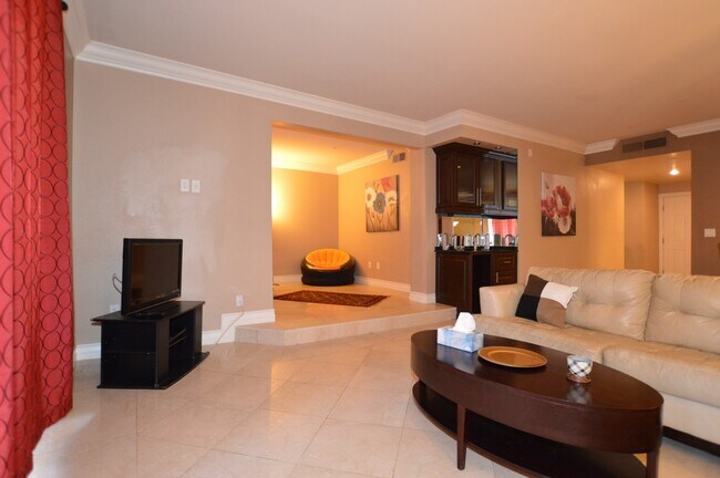 Building Photo - Meridian 2Bdr | 2Bath Luxury Condo w/Den, Valencia floor plan.