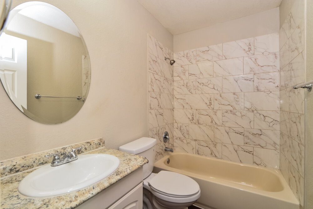 Building Photo - 515 Beechwood Ave