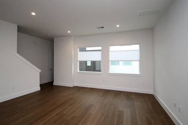 Building Photo - 505 Tillery St