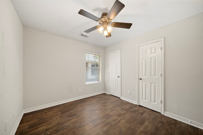 Building Photo - 22 Heron Hollow Ct