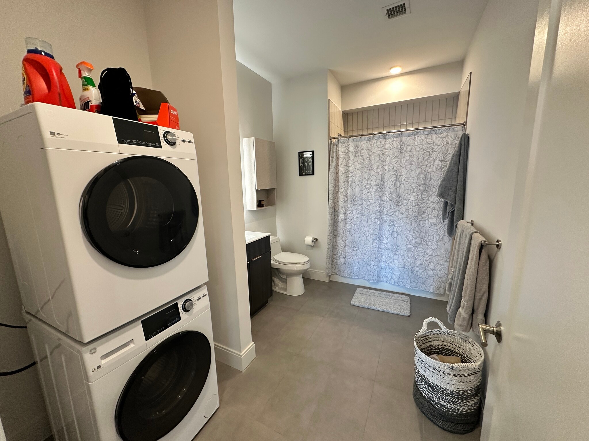 Building Photo - 951 Dorchester Ave