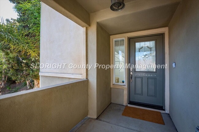 Building Photo - AVAILABLE JUNE - Spacious Home in Arroyo Grande - 3 Bedroom / 2.5 Bathroom