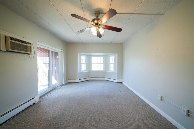 Building Photo - 16 Winter St