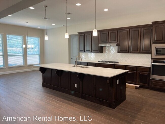 Building Photo - 4 br, 3 bath House - 156 Wilderness Cove