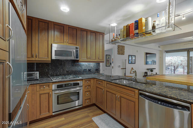 Building Photo - 7147 E Rancho Vista Dr