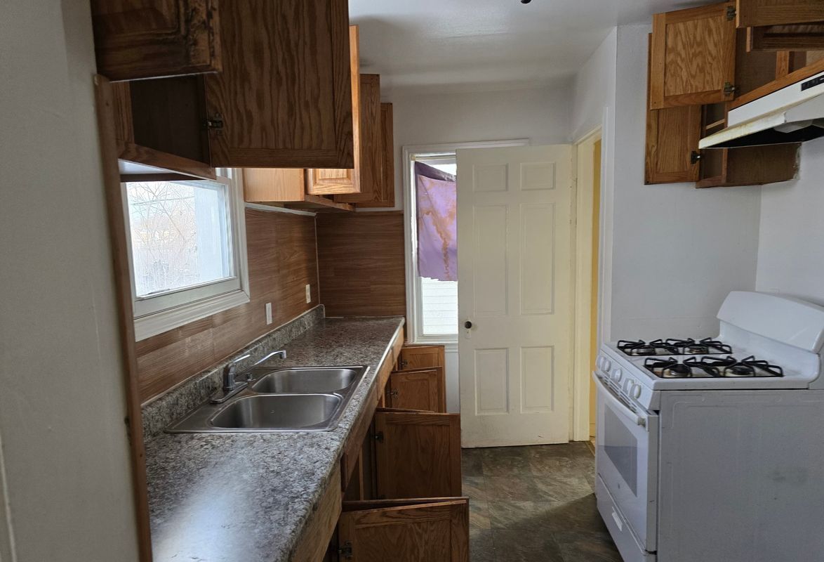 Building Photo - 20144 Stoepel St