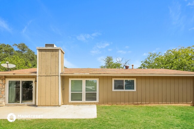 Building Photo - 7002 Settlers Ridge