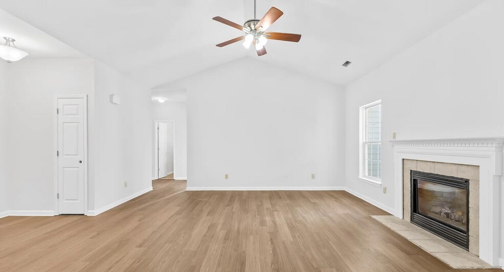 Building Photo - 6200 Trevor Simpson Dr