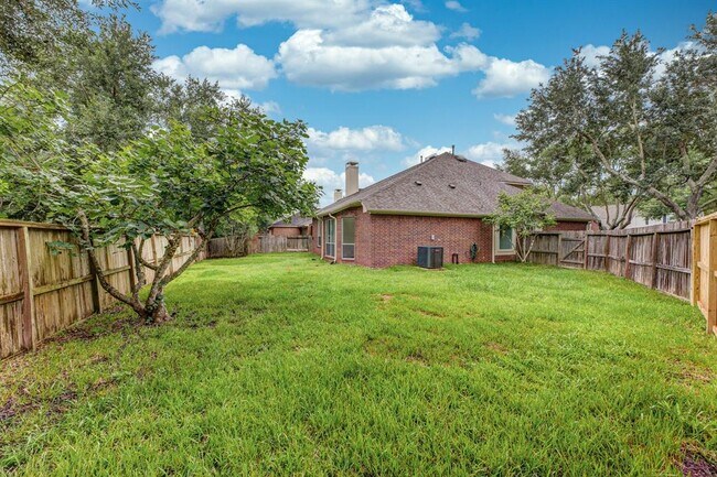 Building Photo - 5026 Bellmead Dr