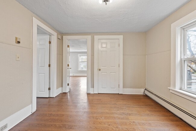 Building Photo - 39 Park St