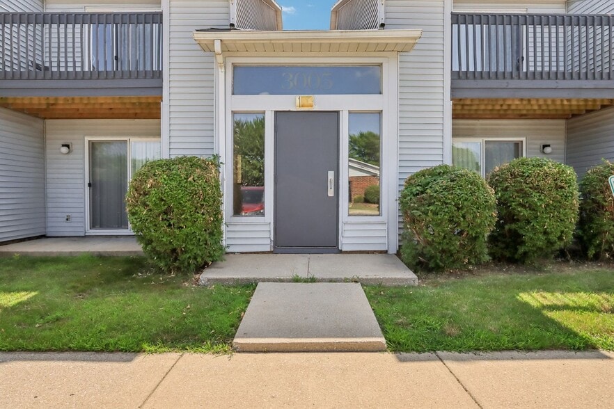 Interior Photo - Winding Brook Apartments