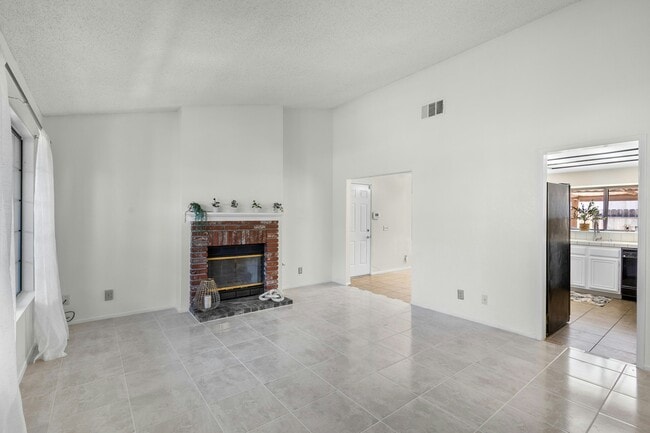 Building Photo - 4202 E Ave Q-12