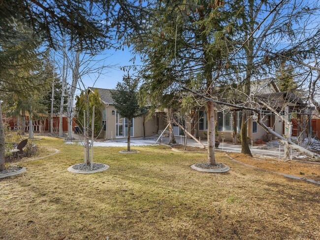 Building Photo - Spanish Springs Dream