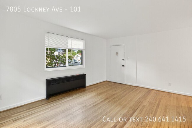 Building Photo - 7805 Lockney Ave