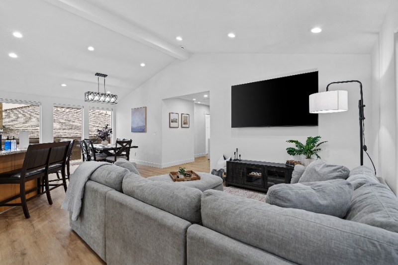 Building Photo - 518 Koneta Ct