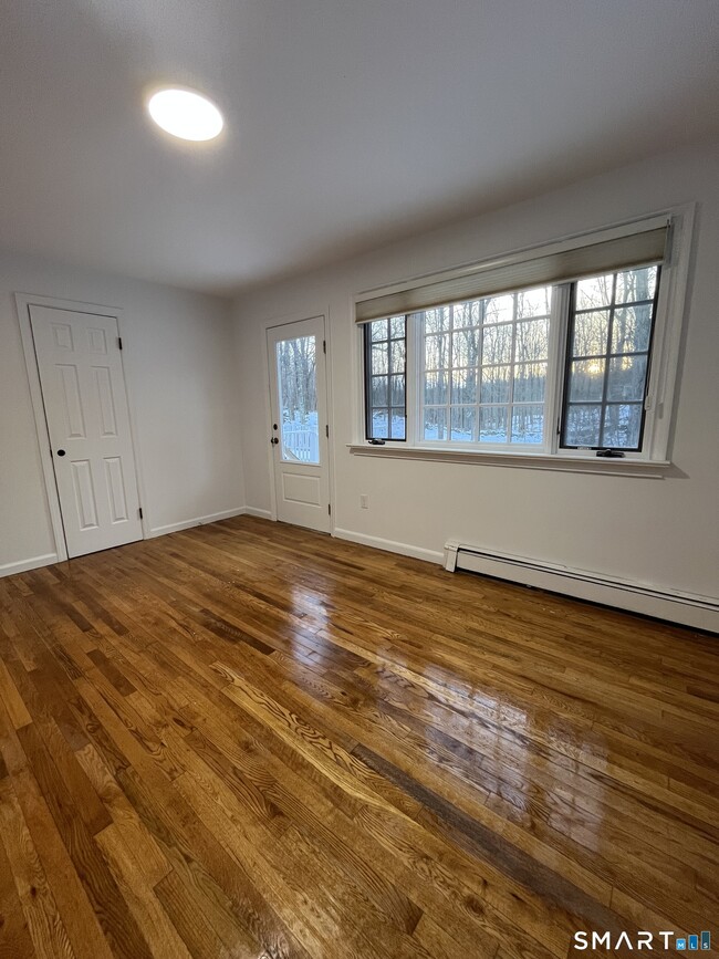 Building Photo - 81 Black Rock Tpke