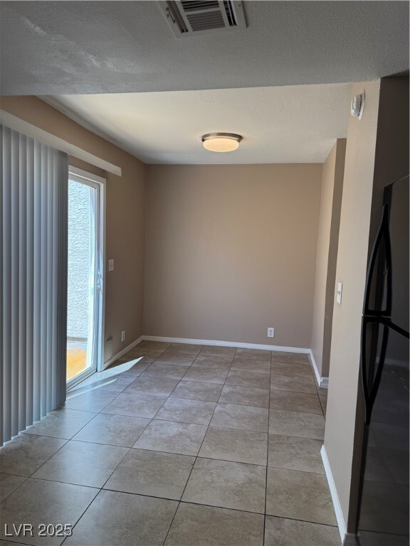 Building Photo - 3676 S Garden Dr