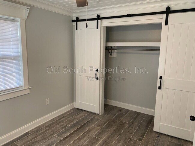 Building Photo - 117 Bayliss Ct
