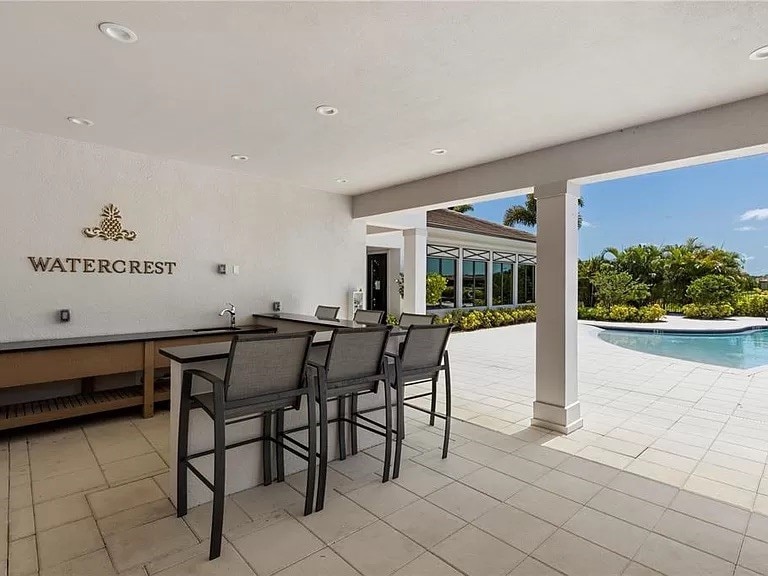 Building Photo - 19321 Nearpoint Dr