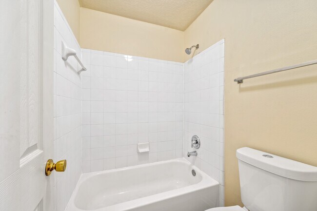 Building Photo - 3234 Clipper Winds Way